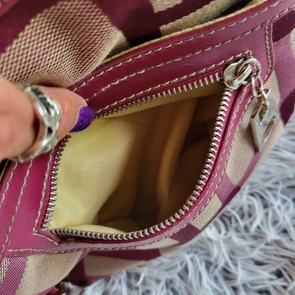 Nine West Handbag - Picture 5 of 12